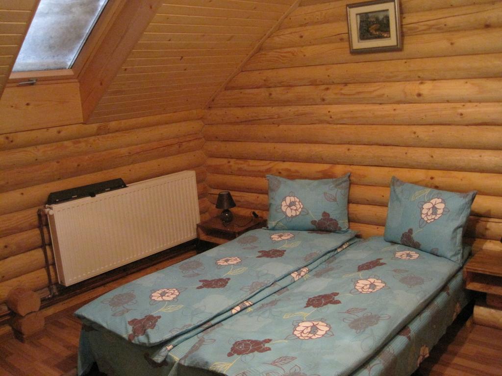 Cabana Bradul Rodna Exteriör bild
