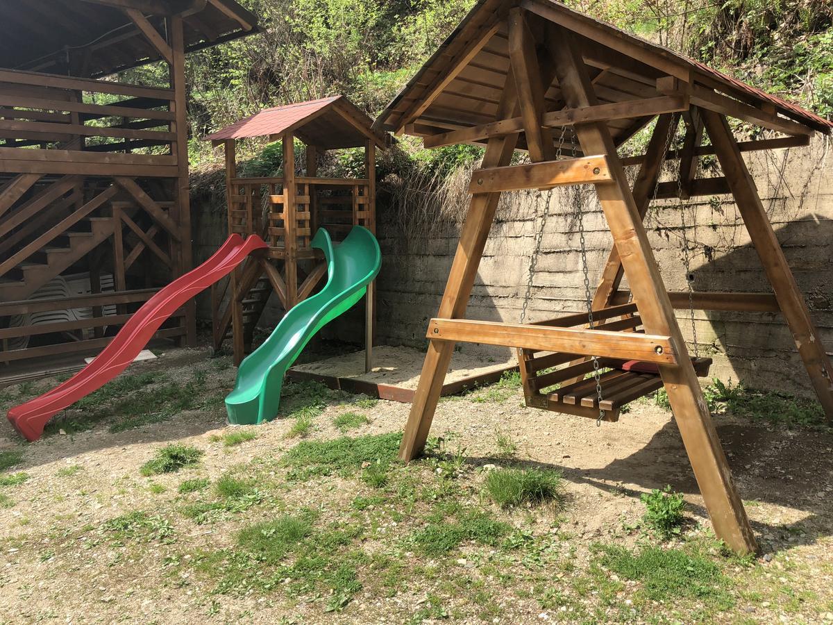 Cabana Bradul Rodna Exteriör bild
