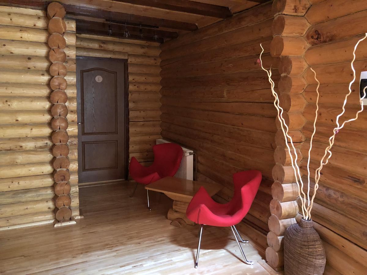 Cabana Bradul Rodna Exteriör bild