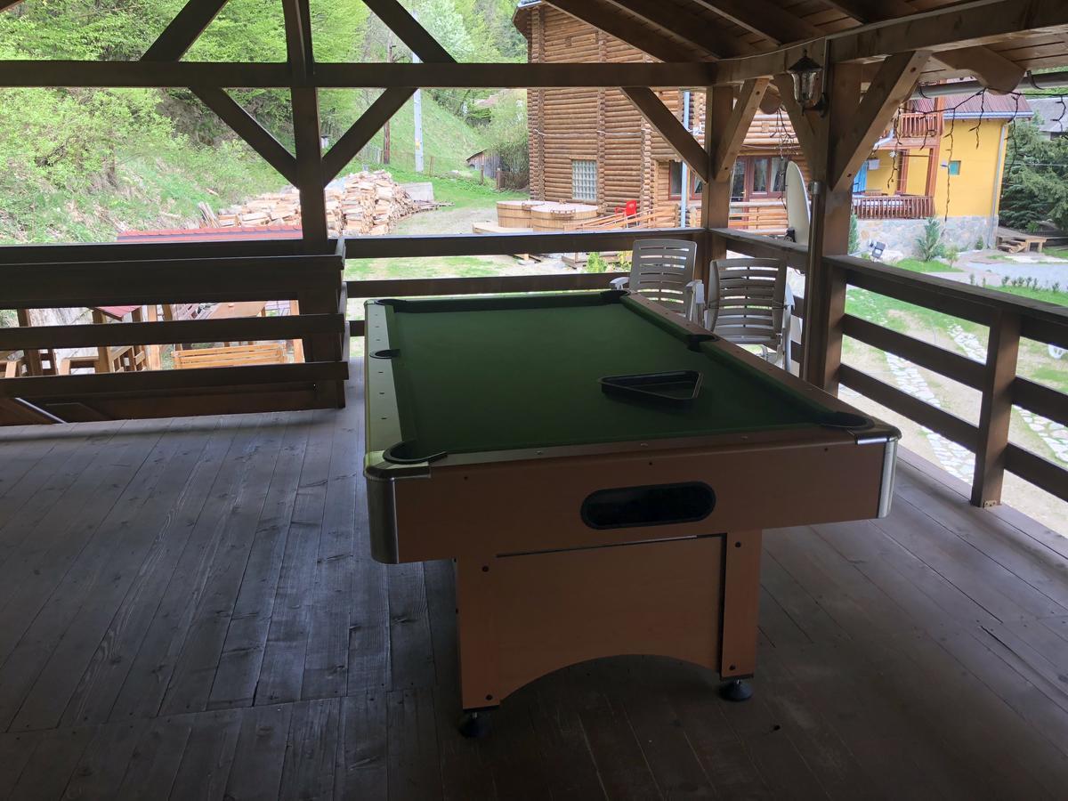 Cabana Bradul Rodna Exteriör bild
